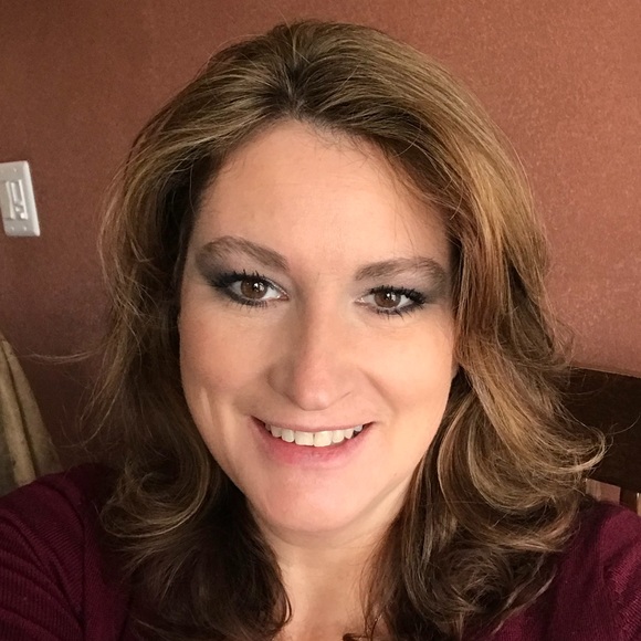 Meet your Posher, Kamie - Picture 1 of 1